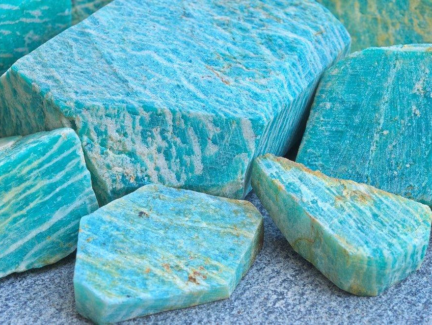 6 Gemstone Beads That Are Great Vacation Accessories - The Bead Traders