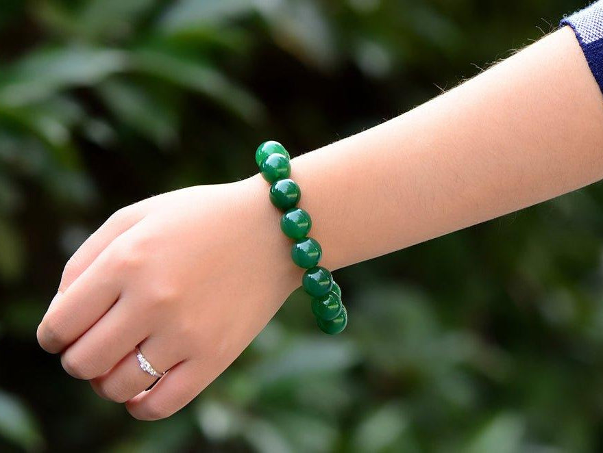 Beautiful Green Beads to Add to Your Wardrobe during Mental Illness Awareness Week - The Bead Traders