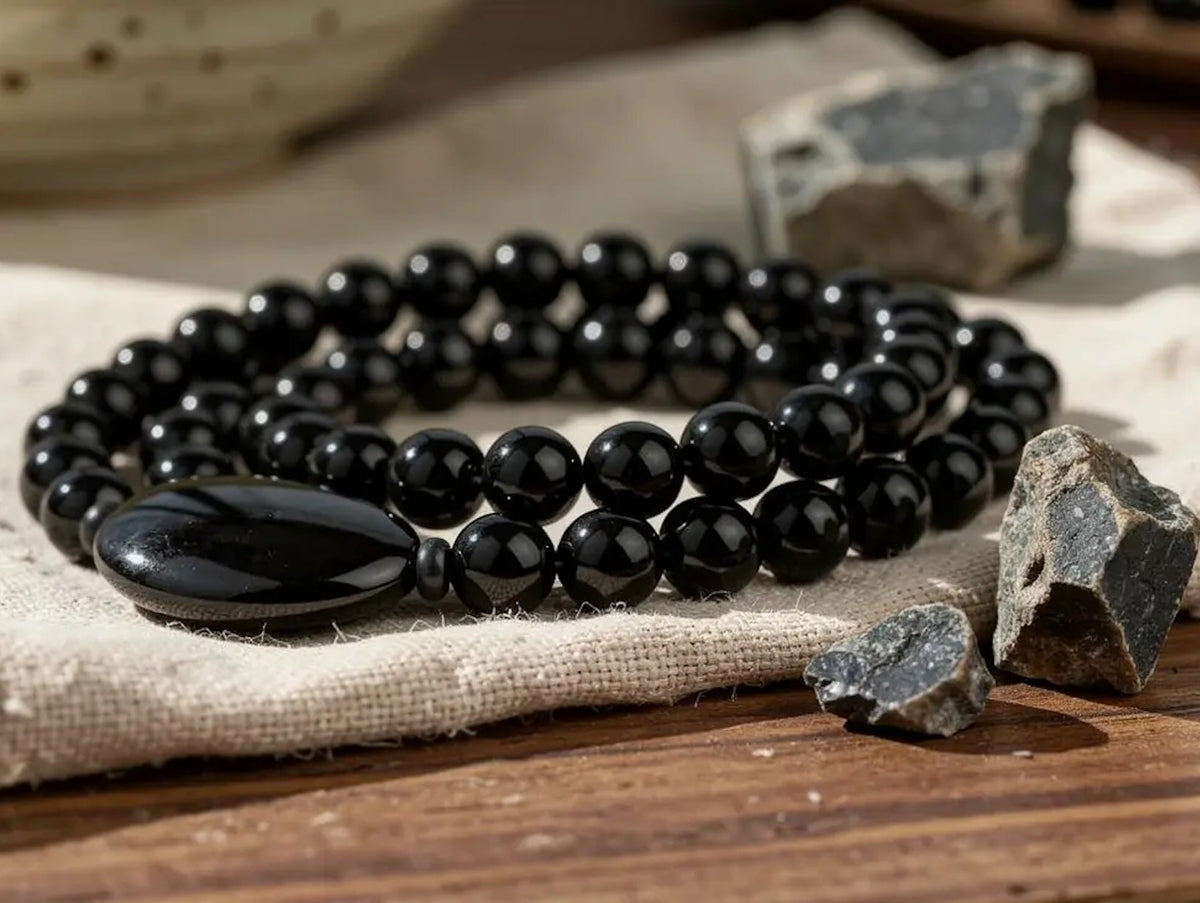 Is Black Onyx a Gemstone? What "Onyx" Really Means - The Bead Traders