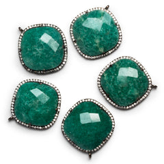 Pavé Halo Bezels