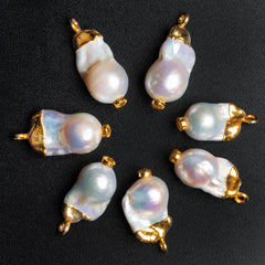 Ultra Baroque Pearls