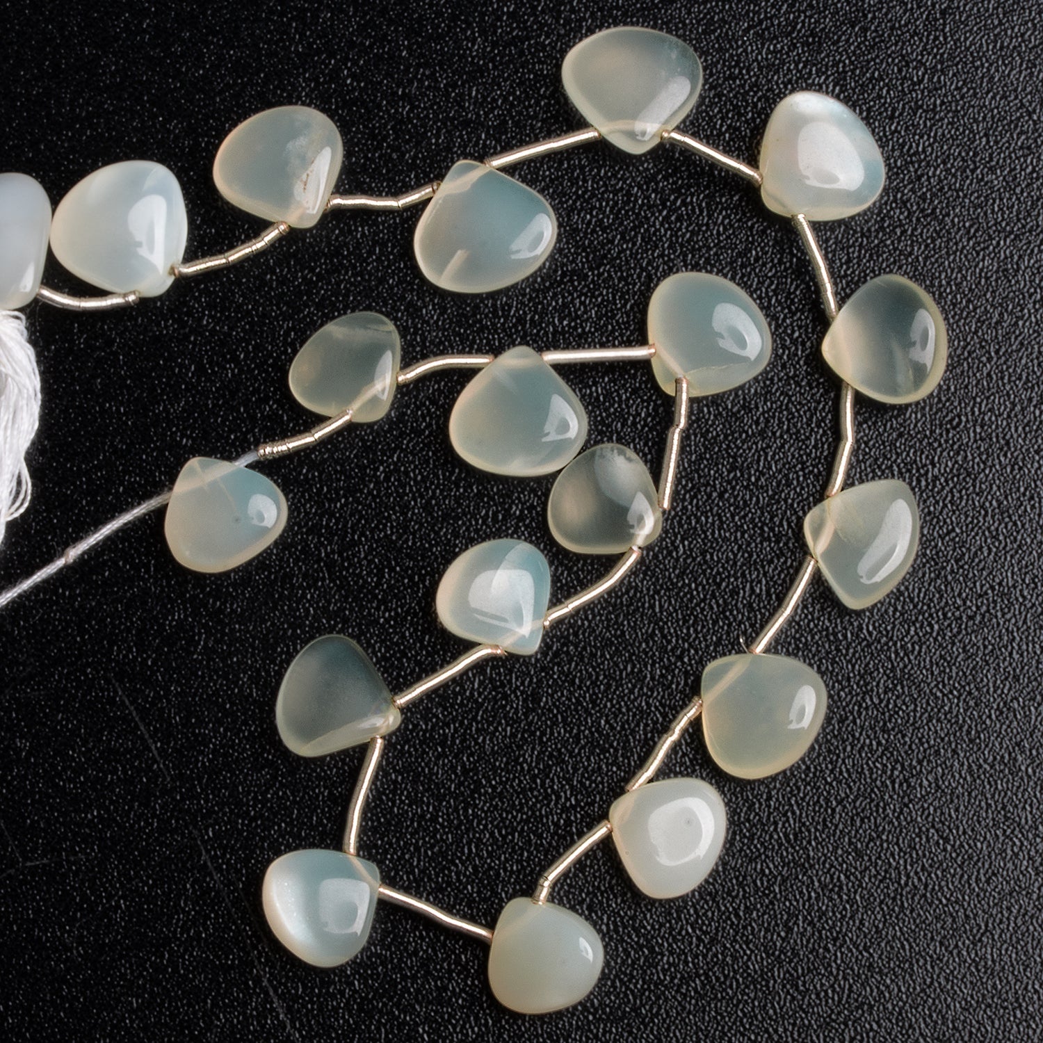 7 - 13mm White Moonstone Plain Hearts 10 inch 18 beads - The Bead Traders