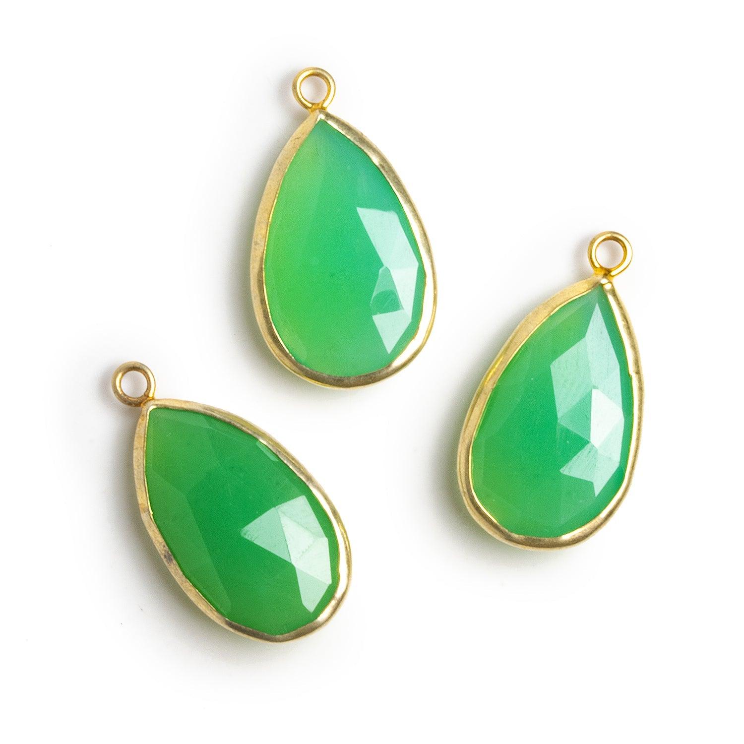 25x13mm Vermeil Bezeled Green Chalcedony Pendant 1 bead - The Bead Traders