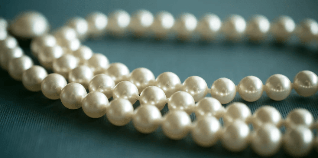 How to Get Amazing Jewelry Shots with your Smartphone - The Bead Traders