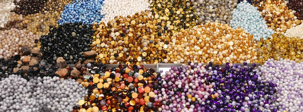 Wholesale Focal Beads Guide: Types, Materials, Choices - The Bead Traders
