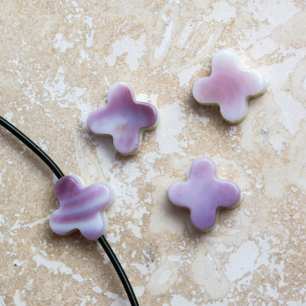 10mm Wampum Shell Plain Clovers Set of 4 Beads