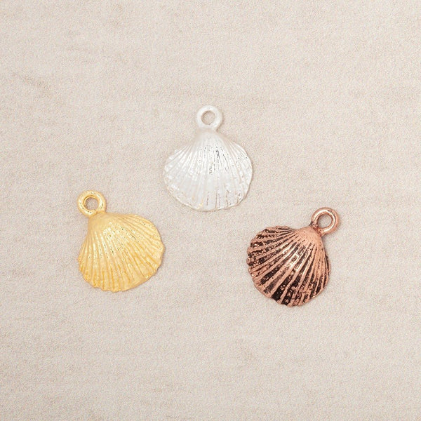 Set of 4 - 11mm Seashell Pendant Charm
