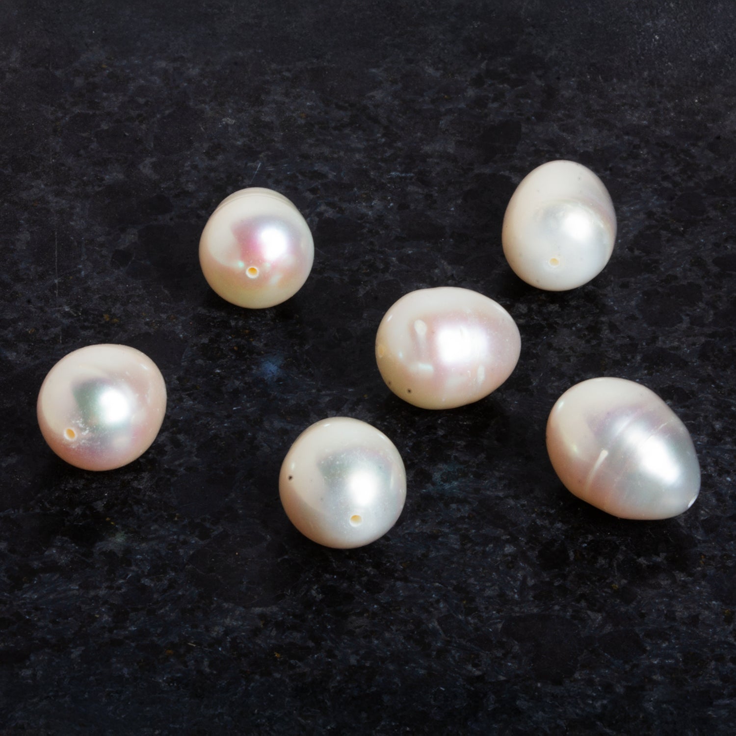 12x10mm White Oval Pearl Focal 1 Bead - The Bead Traders
