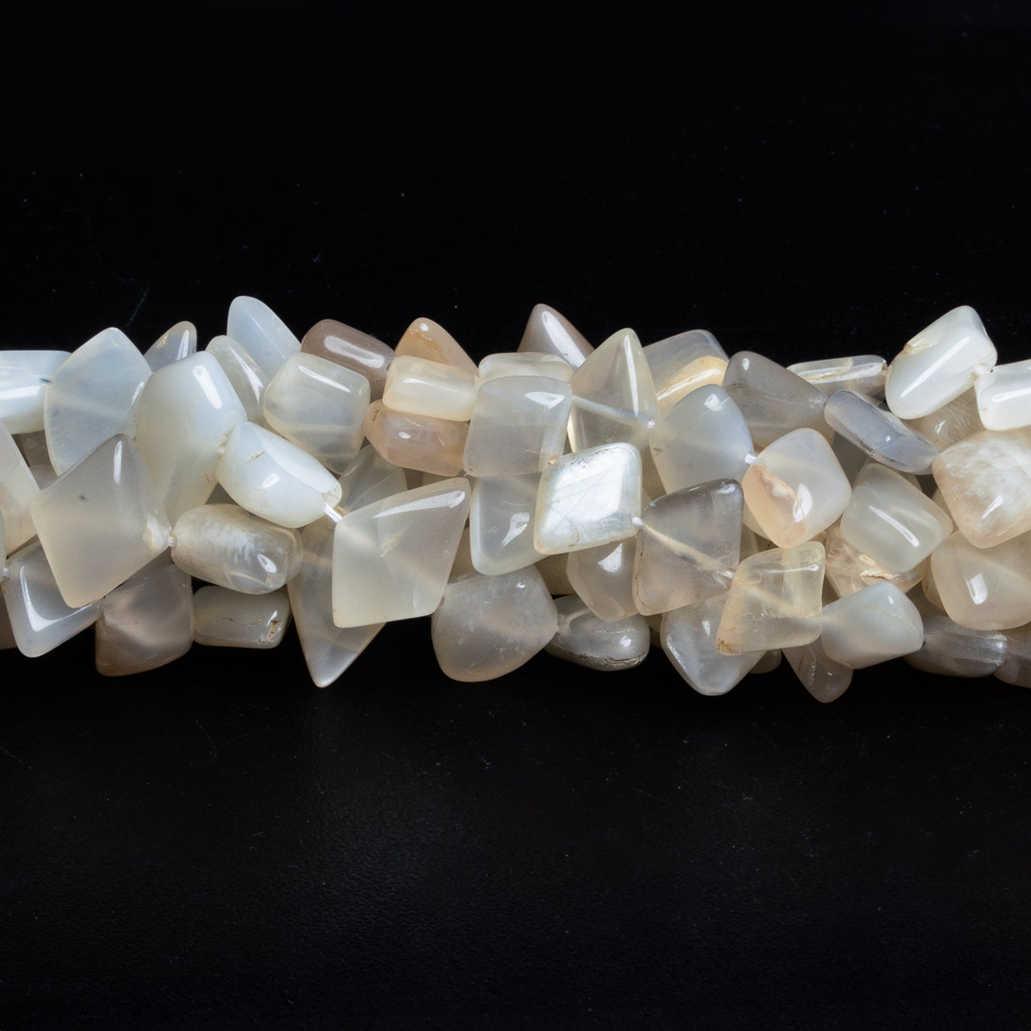 13x9mm Cream Moonstone Plain Kites 14 inch 35 beads - The Bead Traders
