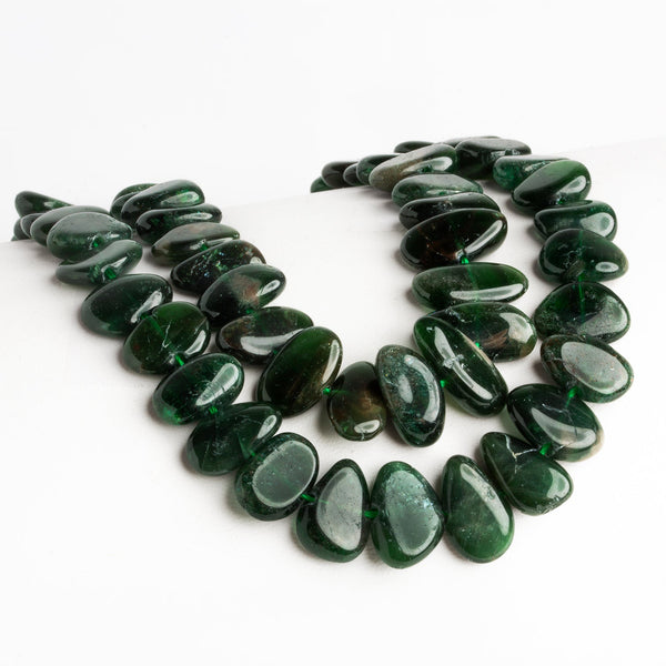 14x10mm Chrome Diopside Plain Nuggets 16 inch 39 beads
