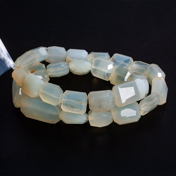 18x13mm Natural Cream Agate Faceted Nuggets 16 inch 27 beads