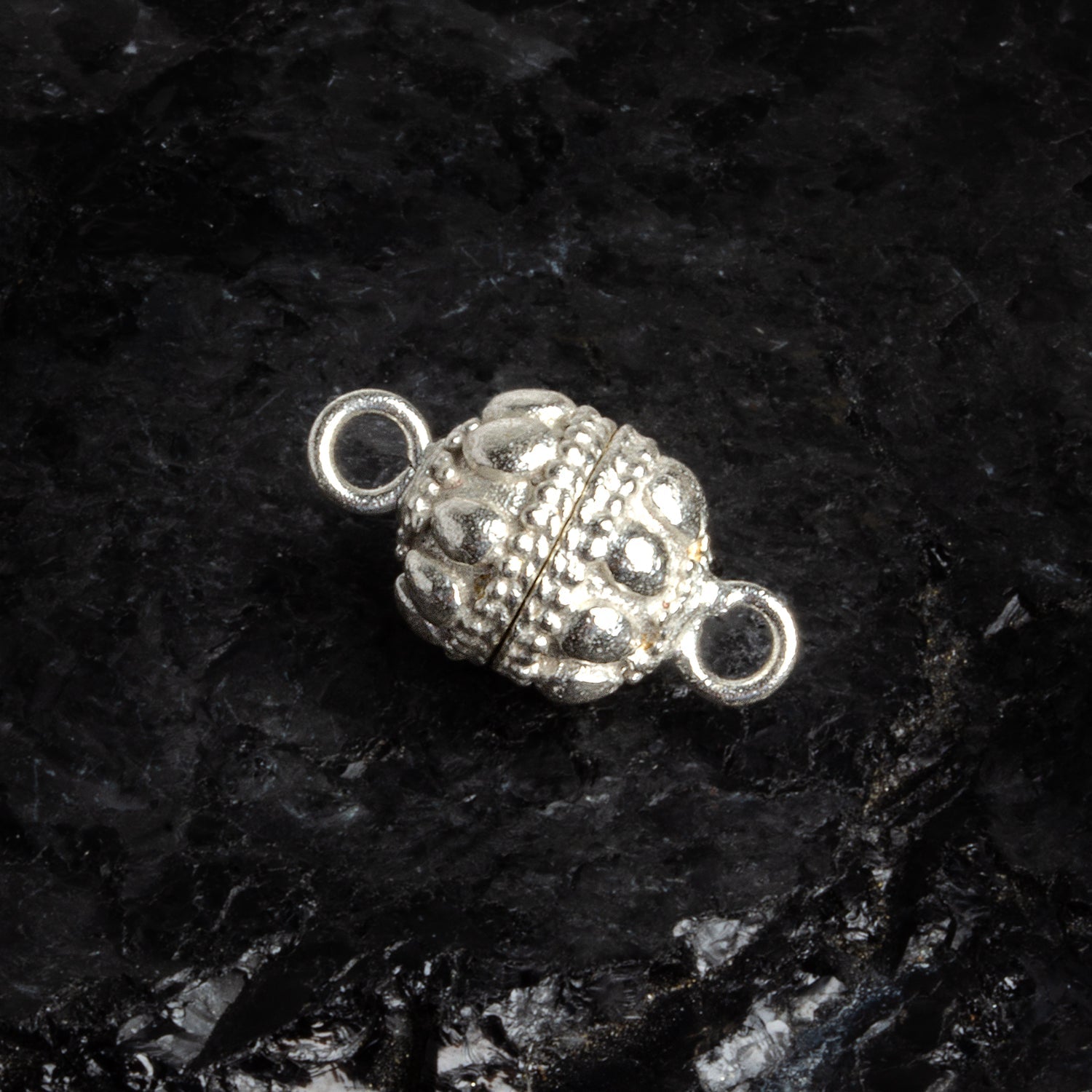 20x10mm Silver Plated Copper Pear Magnetic Clasp 1 Bead - The Bead Traders