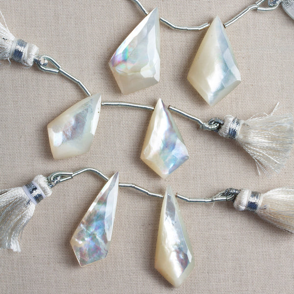 28x14mm Mother of Pearl Shield Focals Set of 2 Beads
