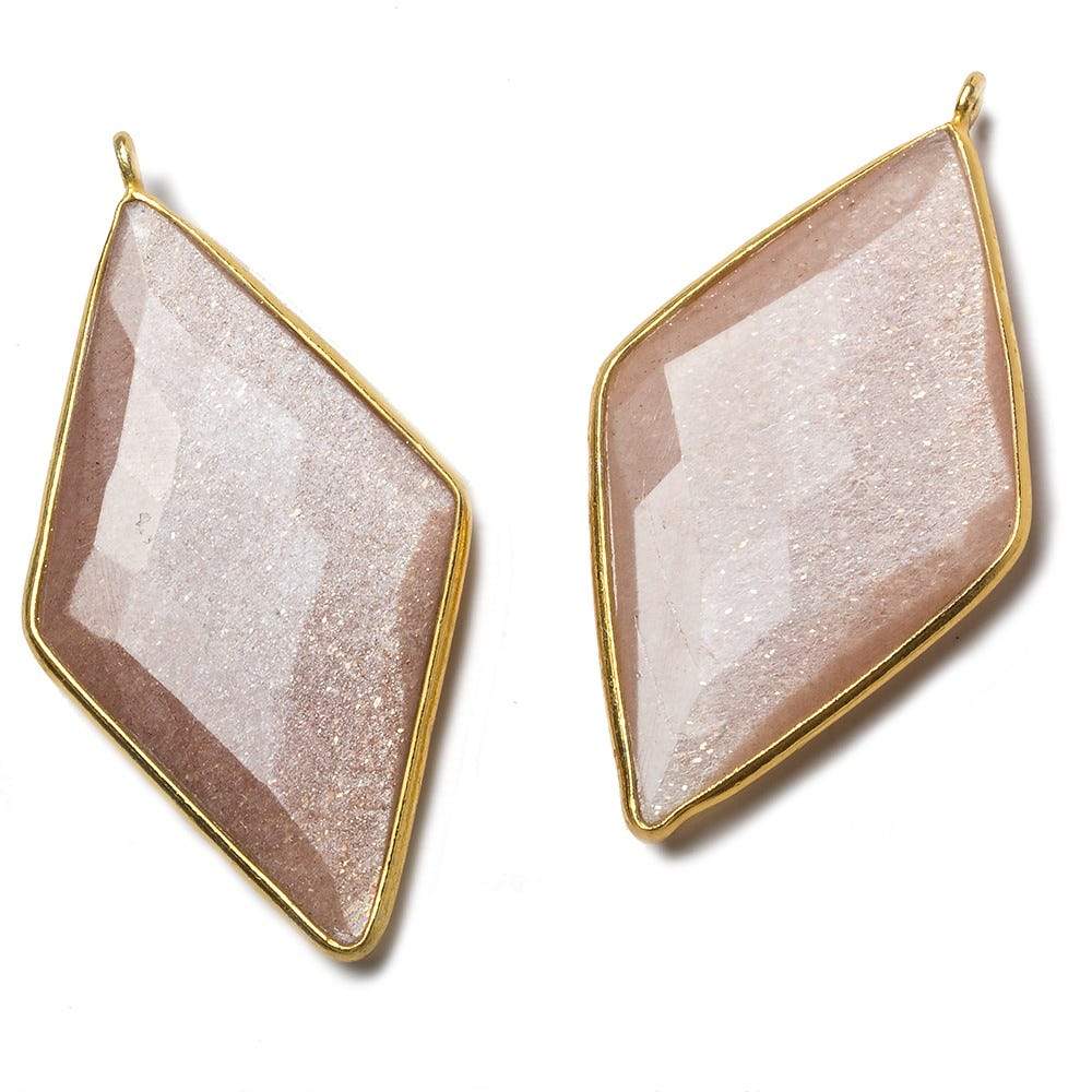 45x24mm Vermeil Bezeled Peach Moonstone Kite Pendant 1 Bead - The Bead Traders