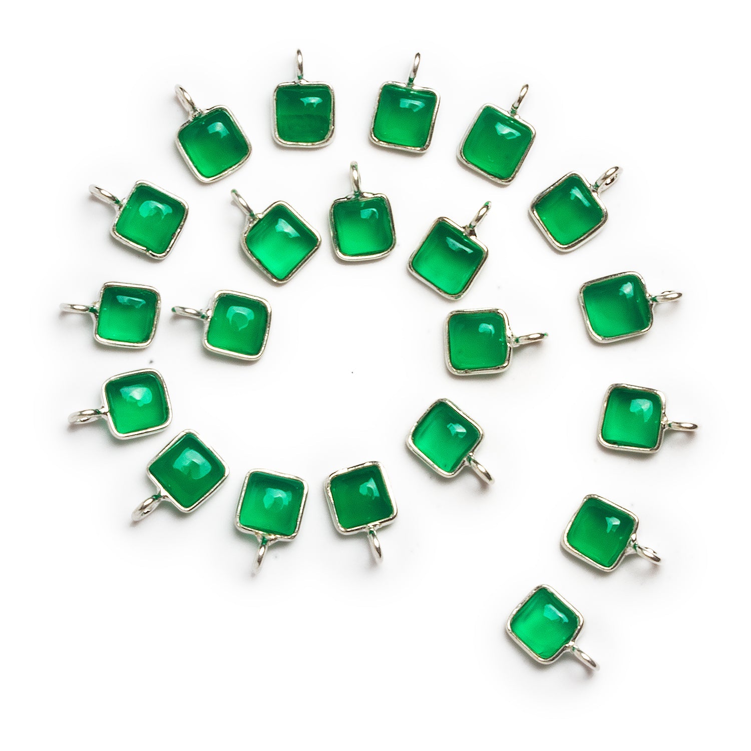6mm Silver Bezeled Green Onyx Cushion Pendant 1 Bead - The Bead Traders