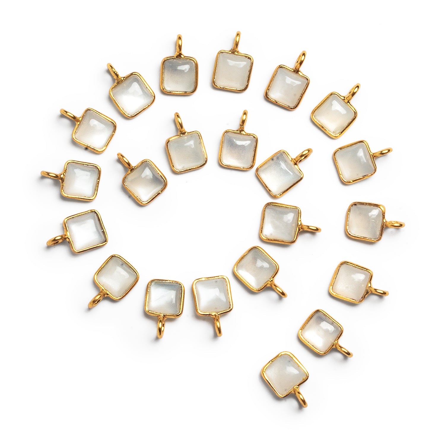 6mm Vermeil Bezeled Moonstone Cushion Pendant 1 Bead - The Bead Traders
