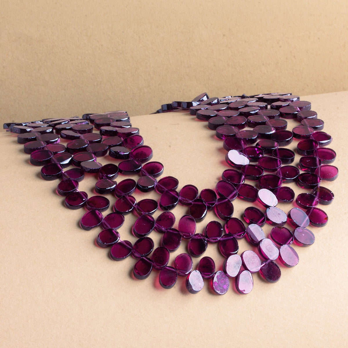 7x5mm Rhodolite Garnet Top-Drilled Ovals 16 inch 100 beads - The Bead Traders