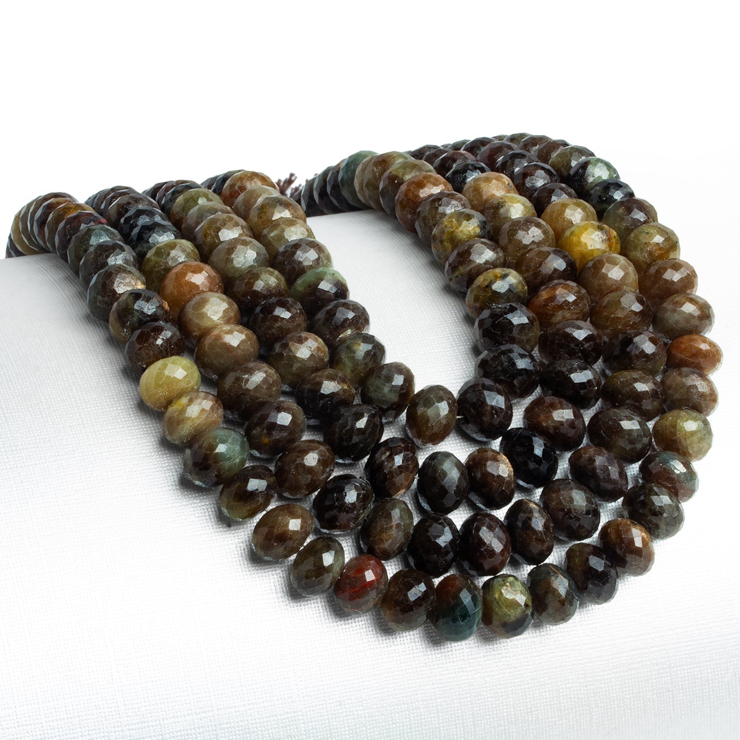 8-9.5mm Sapphire Faceted Rondelles 16 inch 63 beads - The Bead Traders