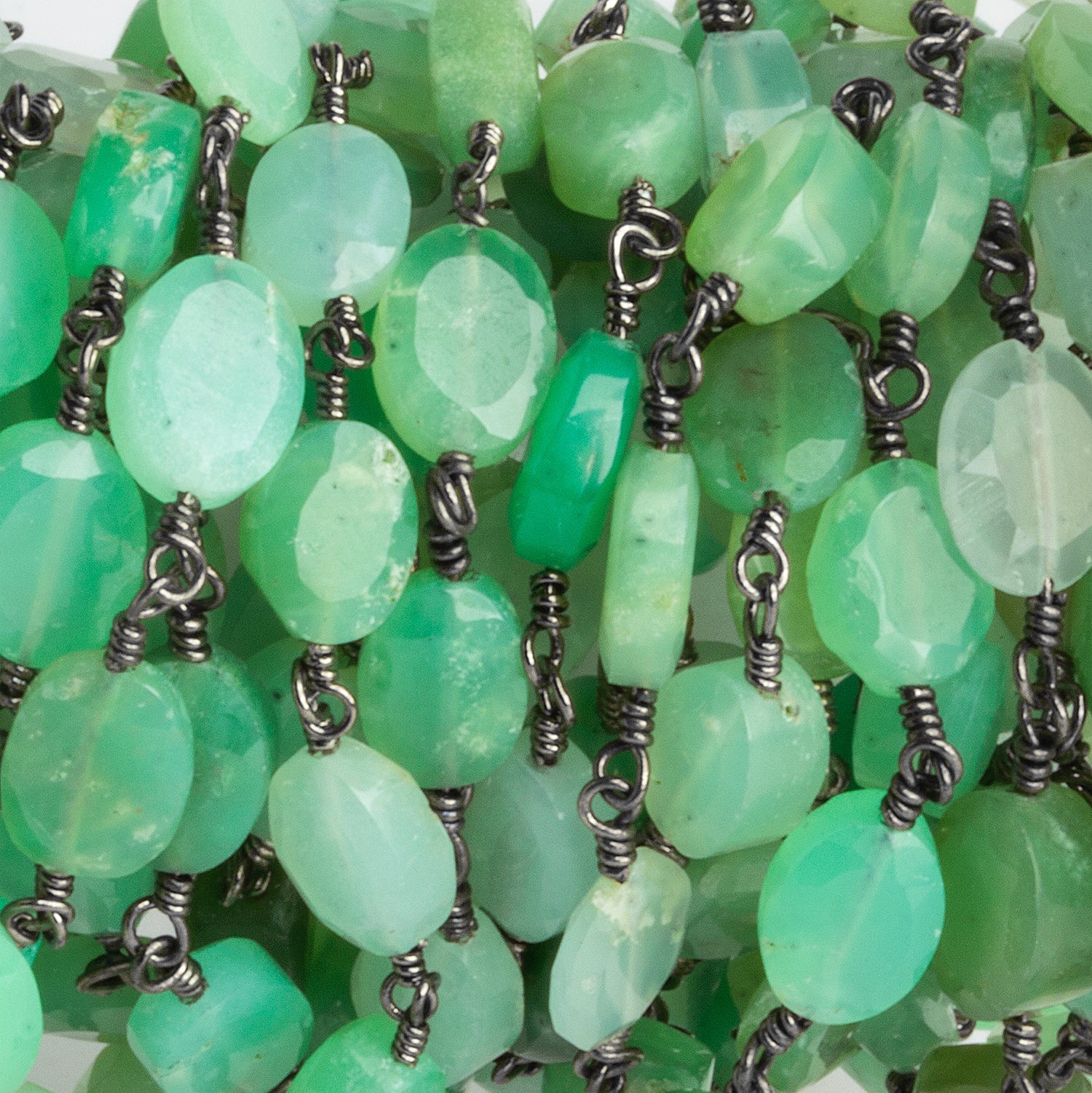 8x6mm Chrysoprase Faceted Oval Black Gold Chain 23 beads - The Bead Traders