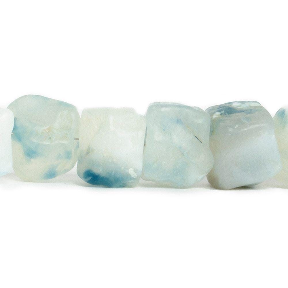 10x10-12x12mm Blue & White Agate Hammer Faceted Cube 8 inch 17 pieces - The Bead Traders
