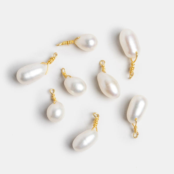 10x7mm Verrmeil Wire Wrapped White Oval Pearl Pendant 1 Piece