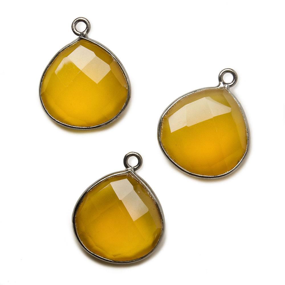 15mm Black Gold plated Silver Butterscotch Yellow Chalcedony faceted heart Pendant 1 piece - The Bead Traders