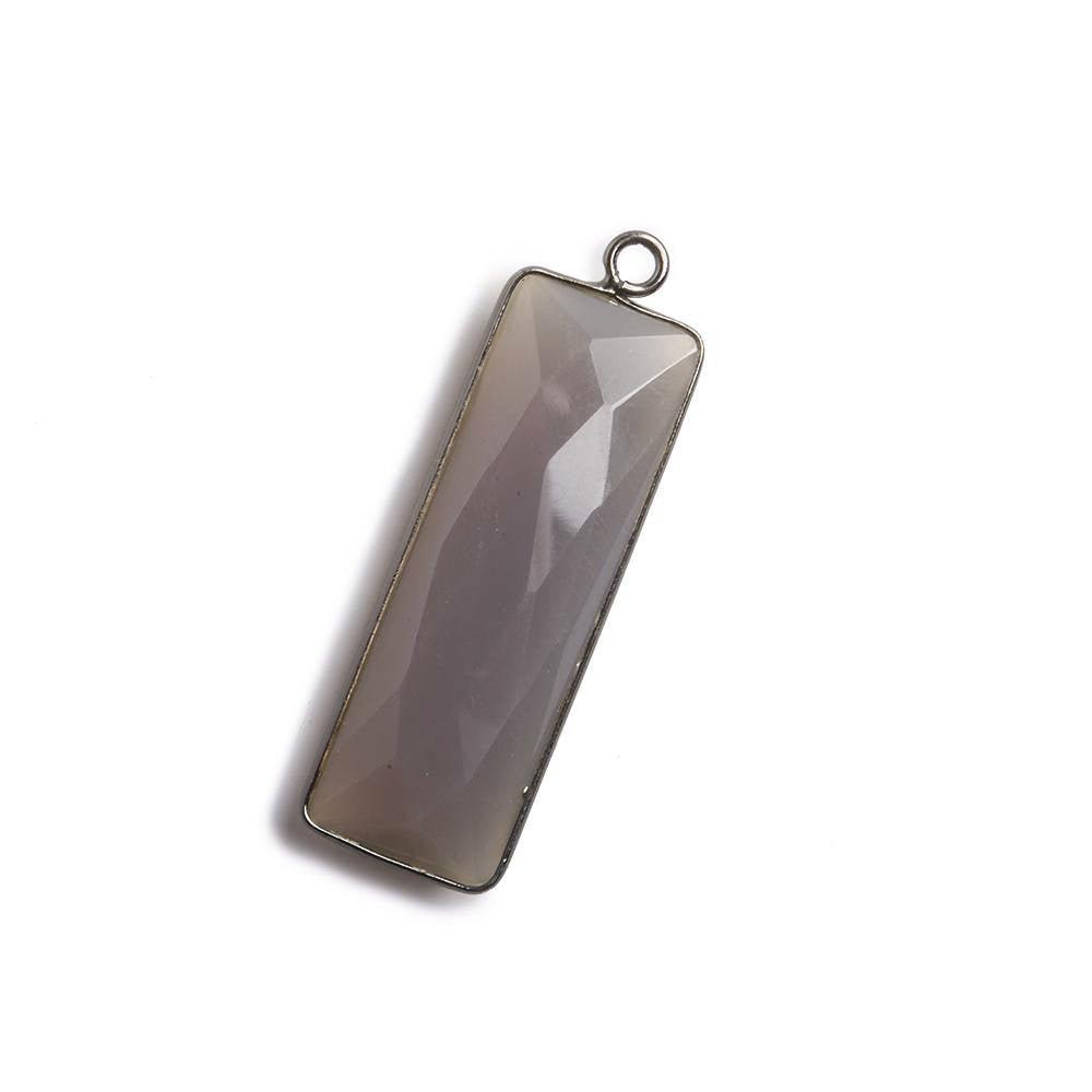 31x11mm Black Gold Bezel Grey Chalcedony Bar 1 ring pendant 1 piece - The Bead Traders