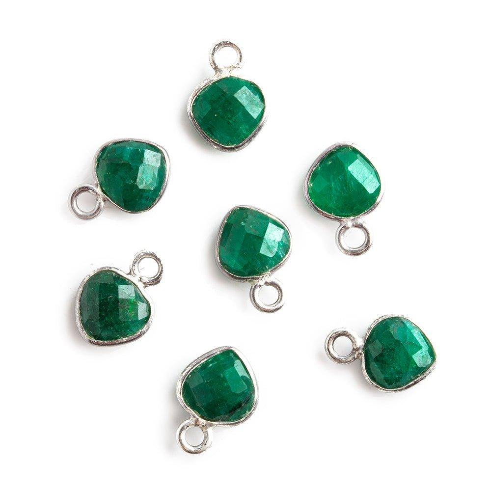 7mm Black Gold Bezeled Dark Green Quartz Heart Pendants Set of 4 pieces - The Bead Traders