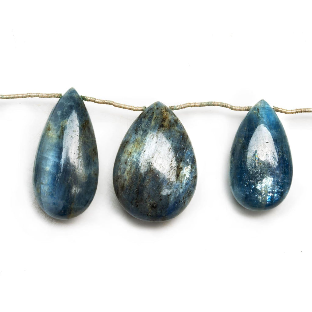 Blue Kyanite Plain Pears 7 inch 9 beads - The Bead Traders